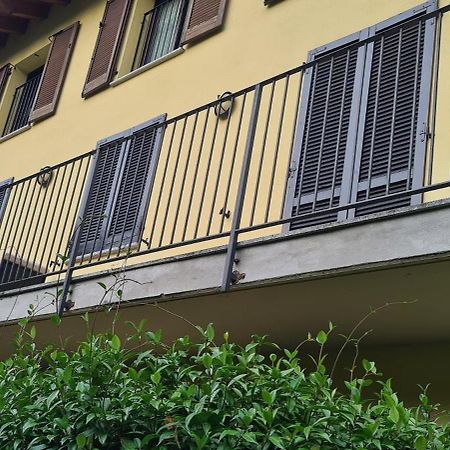 Casa Mirella - Appartamento Zona Bellagio Magreglio Екстериор снимка