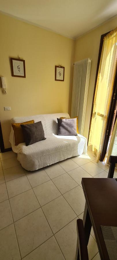 Casa Mirella - Appartamento Zona Bellagio Magreglio Екстериор снимка
