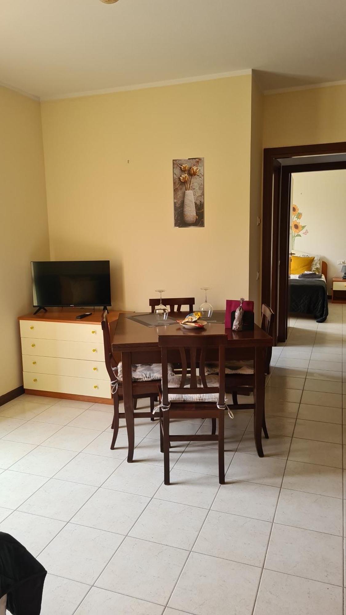 Casa Mirella - Appartamento Zona Bellagio Magreglio Екстериор снимка